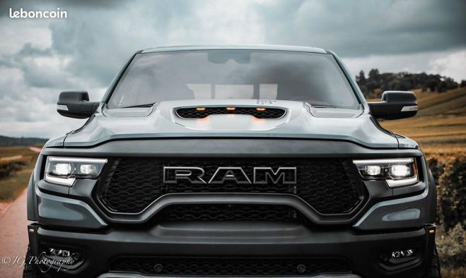 Dodge Ram 6.2 V8 TRX LAUNCH EDITION Gris de 2021