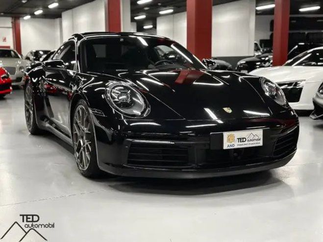 Porsche 911 992 4S 450cv  de 2019