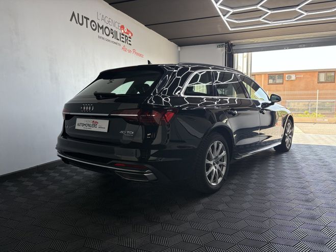 Audi A4 Avant Quattro 2.0 TDi 16V S-Tronic7 190C Noir de 2019