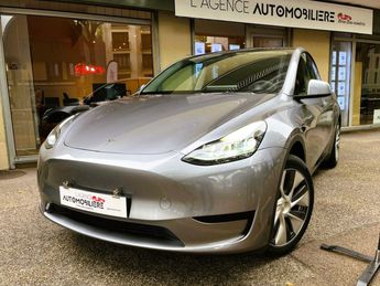  Voir détails -Tesla Model Y 300 AUTONOMIE STANDARD RWD 60 KWH 2024 * à Chaville (92)