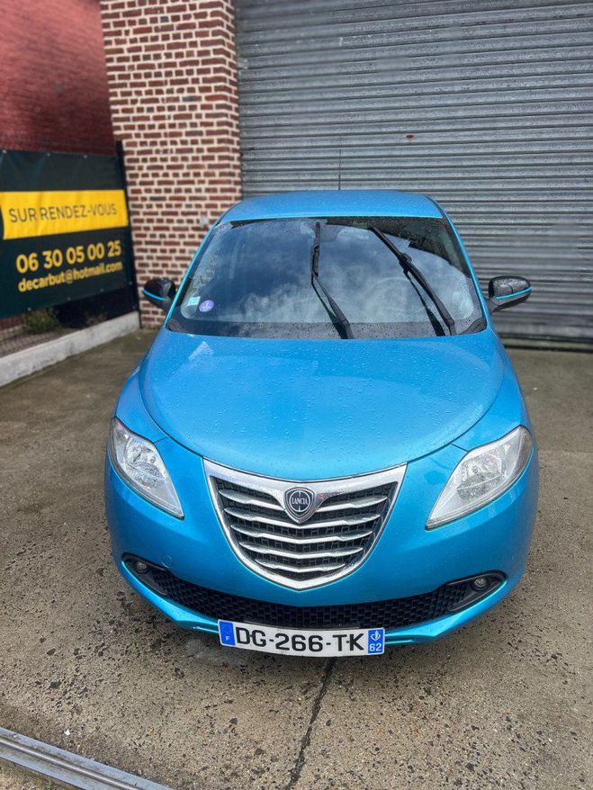 Lancia Ypsilon 1.2 8v 69cv Elefantino Bleu de 2014