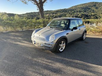  Voir détails -Mini Cooper 115CH à Sainte-Maxime (83)
