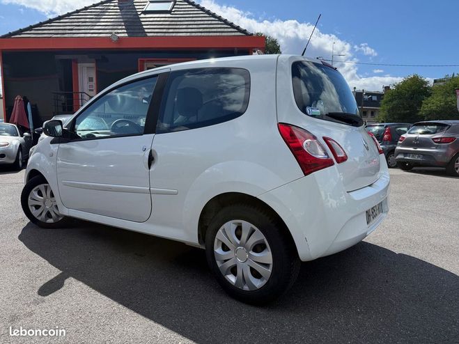 Renault Twingo Renault Twingo II 1.5 DCI 75CH ZEN ECO² Blanc de 2014