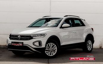  Voir détails -Volkswagen T Roc 1.0 TSi Life Business VIRTUAL ACC+LANE-A à Pruwelz (76)