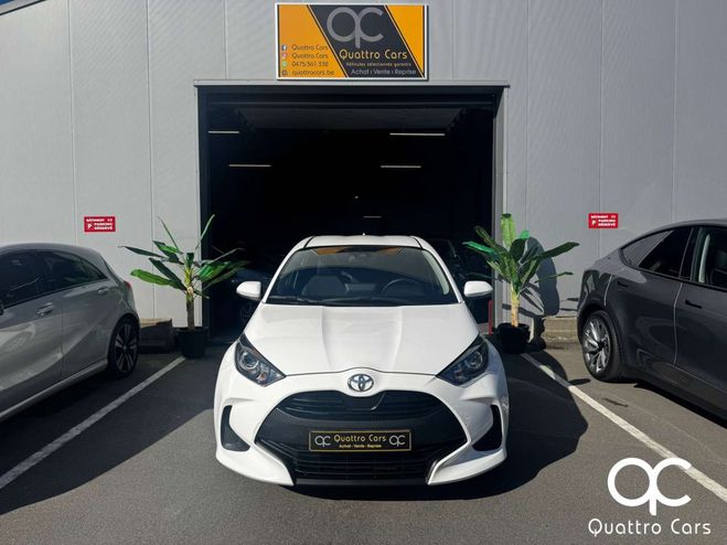 Toyota Yaris 1.5i 125 Ch Car play Camera Garantie Blanc de 