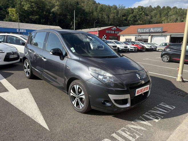 Renault Scenic III (J95) 1.4 TCe 130ch Bose GRIS F de 2011