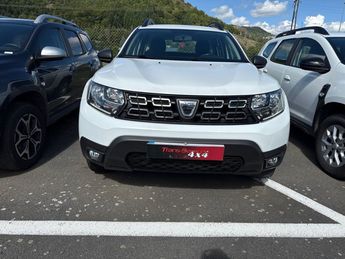  Voir détails -Dacia Duster 1.5 BLUE DCI 115CH CONFORT 4X4 E6U à Murat (15)