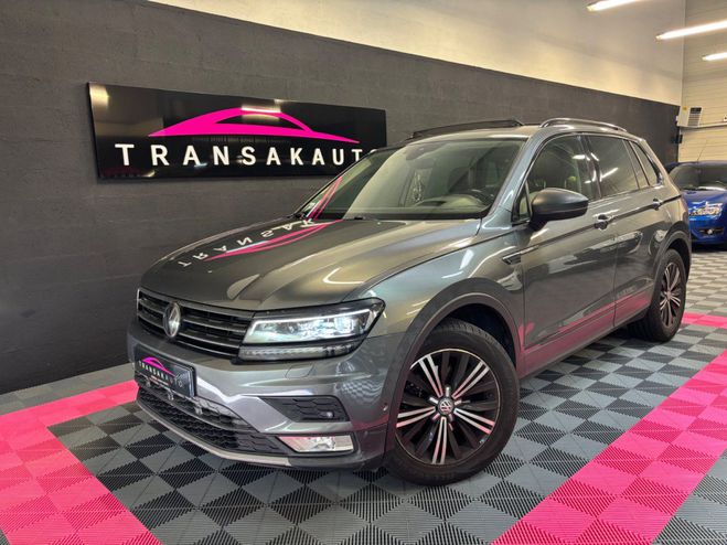 Cliquer pour voir la photo suivante Volkswagen Tiguan 2.0 TDI 150 DSG7 Carat Exclusive/Suivi V Gris de 2016