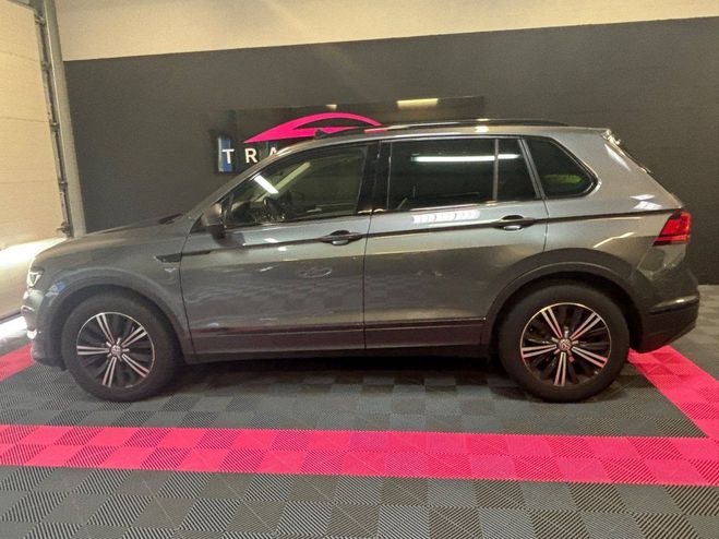 Volkswagen Tiguan 2.0 TDI 150 DSG7 Carat Exclusive/Suivi V Gris de 2016