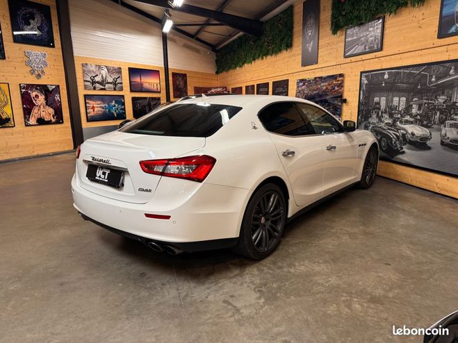 Maserati Ghibli V6 330cv Blanc de 2015