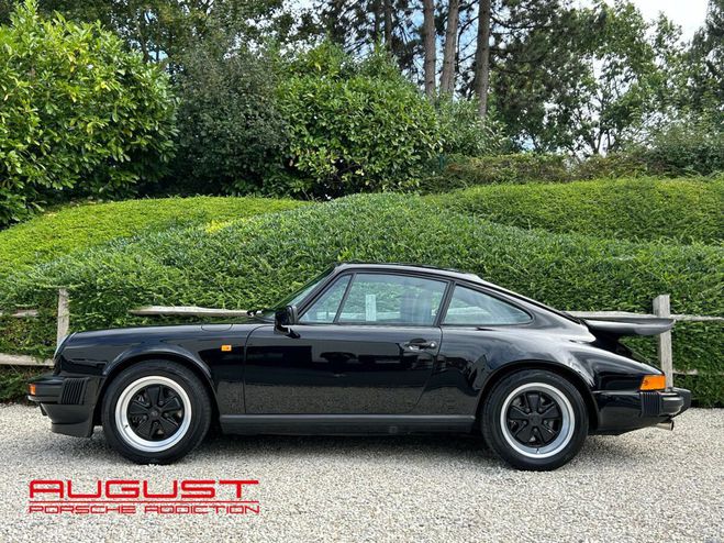 Porsche 911 Carrera 3.2 1986 Noir de 2001