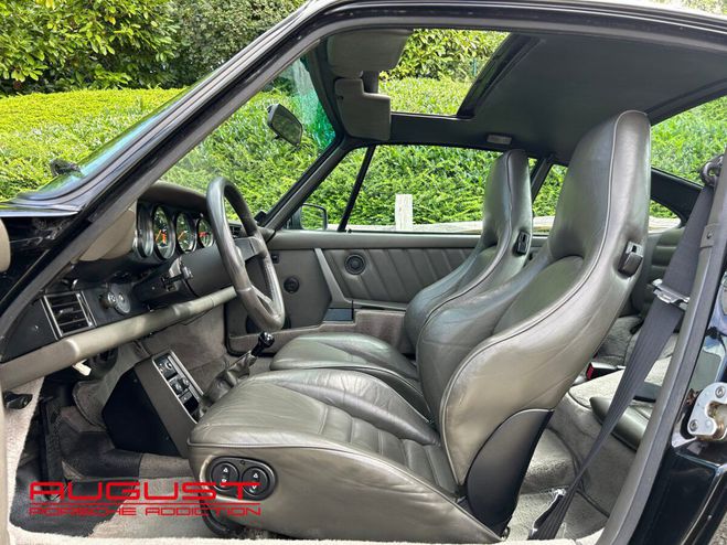 Porsche 911 Carrera 3.2 1986 Noir de 2001
