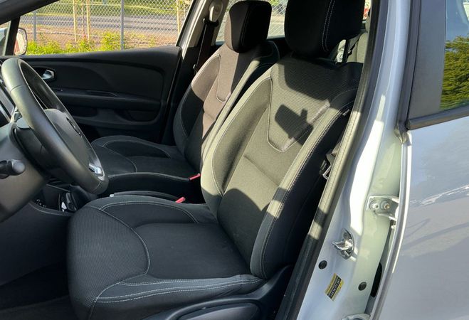 Renault Clio IV ESTATE 0.9 TCe 90 ZEN Blanc de 2018