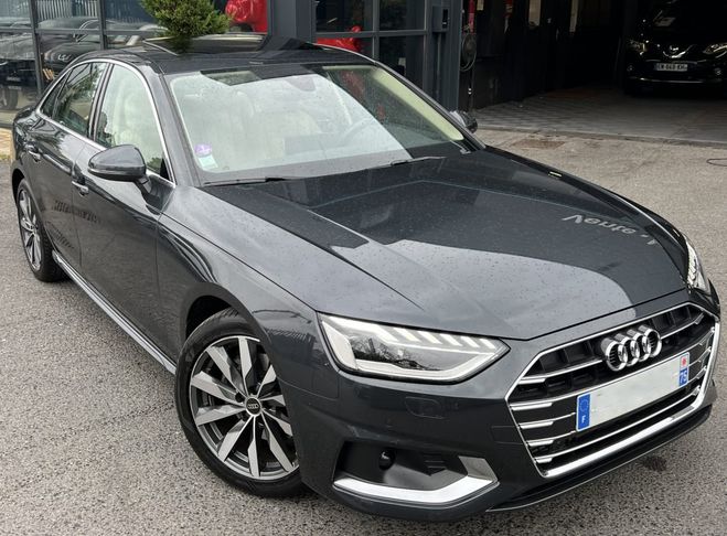 Audi A4 LIMOUSINE V PHASE 2 AVUS 35 TFSI HYBRID  Gris de 2022