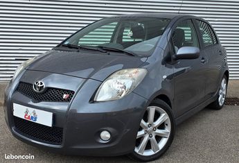  Voir détails -Toyota Yaris 1.8 VVT-i TS à Flavin (12)