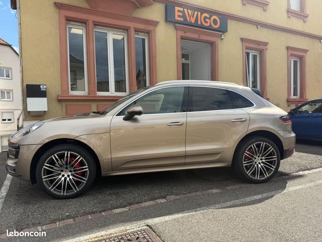 Porsche Macan TURBO-3.6 V6-BVA-PACK SPORT CHRONO-GARAN Beige de 2014