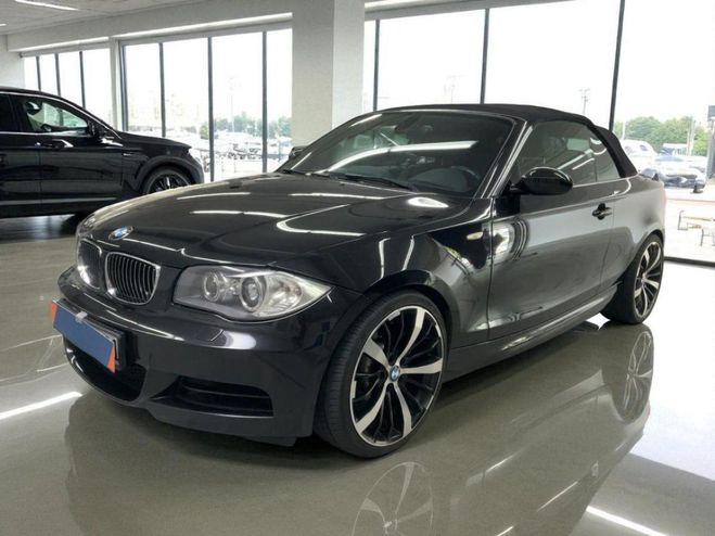 BMW Serie 1 135i CABRIOLET E88 3.0 6 CYLINDRES BITUR Noir de 2009
