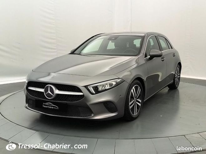 Mercedes Classe A 180 d 8G-DCT AMG Line Gris de 2021