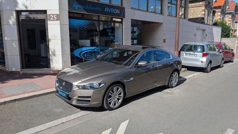  Voir détails -Jaguar XE 2.0 200 12CV PRESTIGE AUTO à Enghien-les-Bains (95)