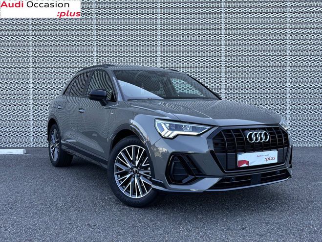 Audi Q3 35 TFSI 150 ch S tronic 7 S line Gris de 2024
