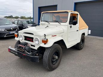  Voir détails -Toyota Land Cruiser BJ43 BJ-43 BACHE ARCEAU RESTAURE TBE 2.9 à Crottet (01)