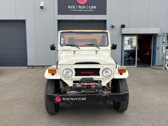 Toyota Land Cruiser BJ43 BJ-43 BACHE ARCEAU RESTAURE TBE 2.9 VERT CLAIR de 1978