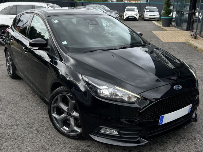 Ford Focus III PHASE 2 ST TDCI 185 Cv 5 PORTES / SI Noir de 2017
