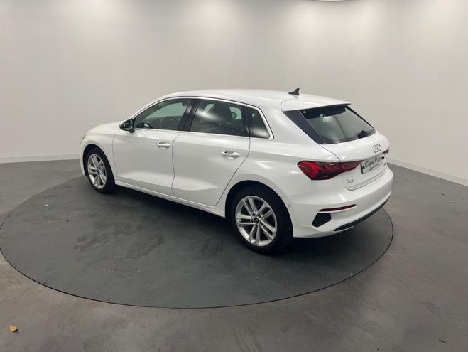 Audi A3 Sportback 30 TFSI 110 Business line Blanc de 2022