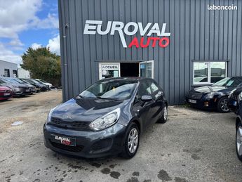  Voir détails -Kia Rio 1.2 85ch Style 5p à Fontenay-sur-Eure (28)