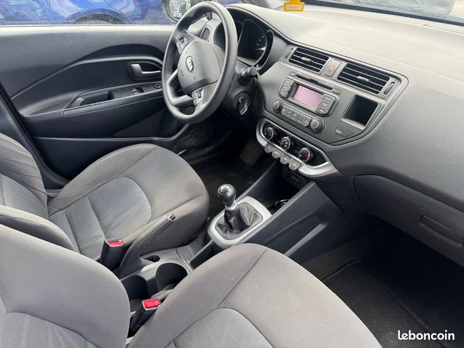 Kia Rio 1.2 85ch Style 5p Gris de 2014