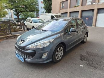  Voir détails -Peugeot 308 1.6 HDi110 ch Pack confort BMP6 5p à Grenoble (38)