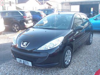  Voir détails -Peugeot 206 + 1.4 75 ACCESS 5P à Gagny (93)