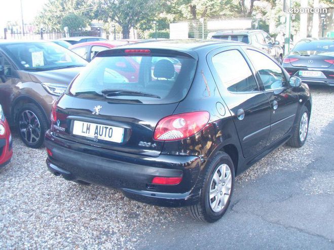 Peugeot 206 + 1.4 75 ACCESS 5P Noir de 2012