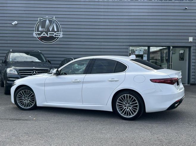Alfa romeo Giulia 2.0 T 200 BVA BLANC de 2018