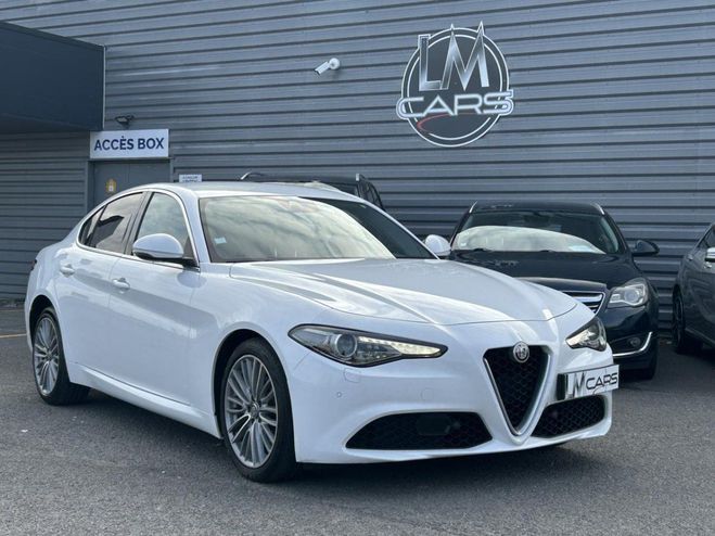 Alfa romeo Giulia 2.0 T 200 BVA BLANC de 2018