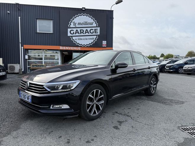 Cliquer pour voir la photo suivante Volkswagen Passat 2.0 16V TDI - 150 - BV DSG 7 Confortline NOIR de 2018
