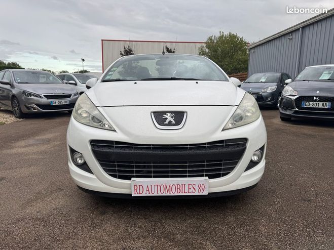 Peugeot 207 CC 1.6 HDI 110 CH Feline Blanc de 2013