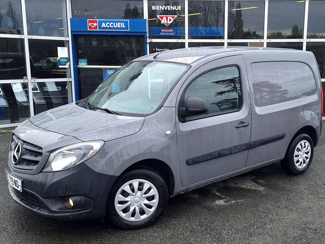 Mercedes Citan 109 CDI Long Select Euro6 GRIS F de 2016