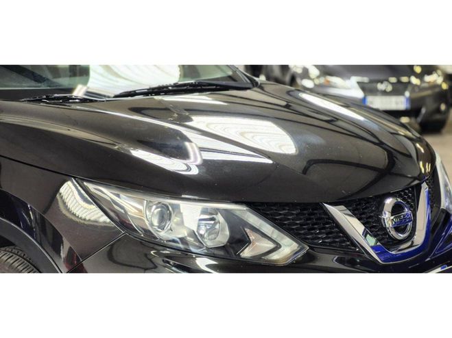 Nissan Qashqai 1.5 dCi - 110 N-Connecta / HISTORIQUE NOIR de 2016