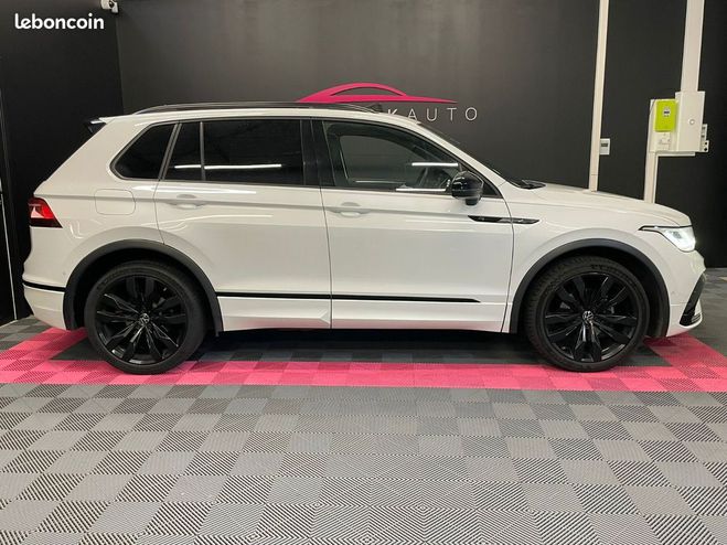 Volkswagen Tiguan 2.0 TDI 150 DSG7 Black R-Line TOIT OUVRA Blanc de 2021