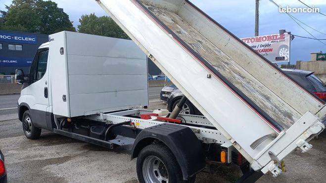 Iveco Daily 35C14 2.3 BENNE CAISSON Blanc de 2019