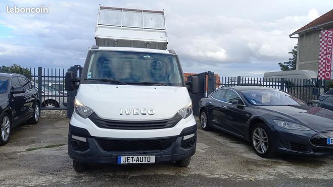 Iveco Daily 35C14 2.3 BENNE CAISSON Blanc de 2019