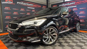  Voir détails -Citroen DS 5 sport chic hybride 2.0 hdi 160 cv etg6 à Cappelle-la-Grande (59)