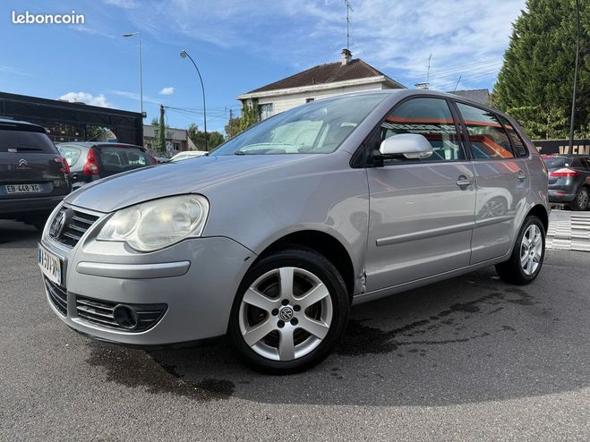 Volkswagen Polo 1.4 TDI 70CH 5P Gris de 2009