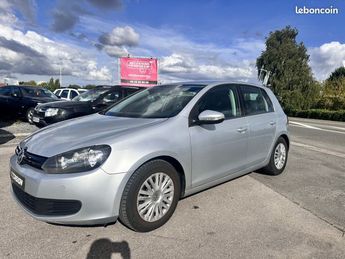  Voir détails -Volkswagen Golf VI 1.6 TDI 105CH FAP CONFORTLINE 5P à Fouquires-ls-Lens (62)