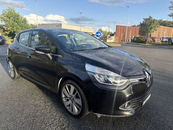 Renault Clio IV 0.9 TCE 90CH ENERGY LIMITED ECO Noir de 2014