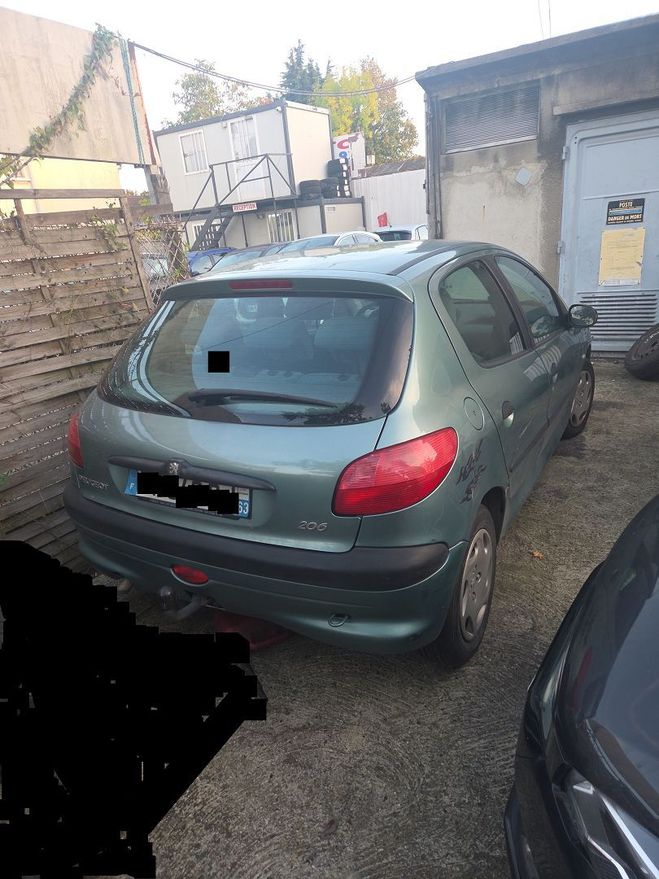 Peugeot 206 1.9 D XR 5P VERT de 2001