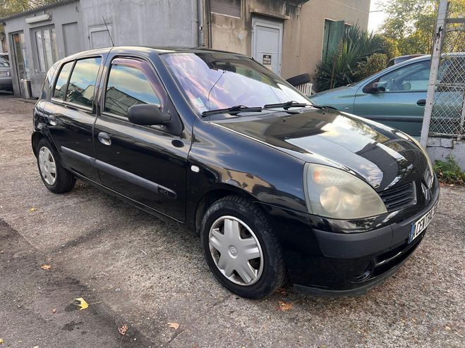 Renault Clio Renault Clio 1.5 DCI 65CH CONFORT PACK CLIM AUTHENTIQ NOIR de 2004