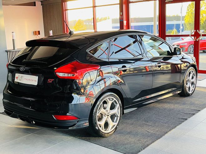 Ford Focus ST 2,0 250 GPS REGULATEUR LIMITEUR BI XE Noir de 2017