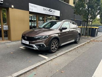  Voir détails -Fiat Tipo CROSS 5 PORTES 1.0 Firefly Turbo 100 ch  à Nantes (44)